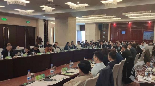 下午閉門會議.jpg